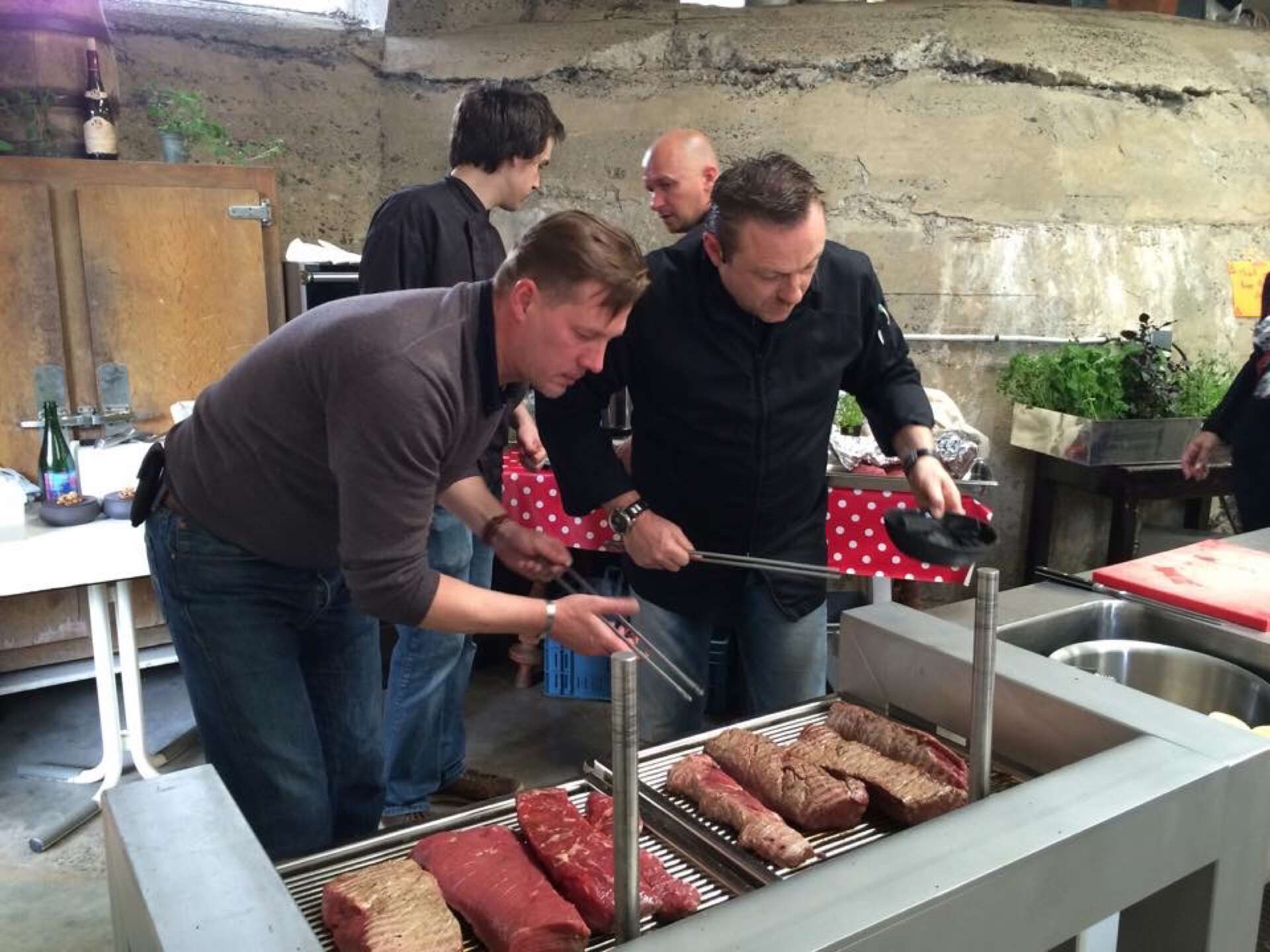rok reinigen mannelijk BARBEKON: Onze top-kwaliteit roestvrij-stalen barbecue